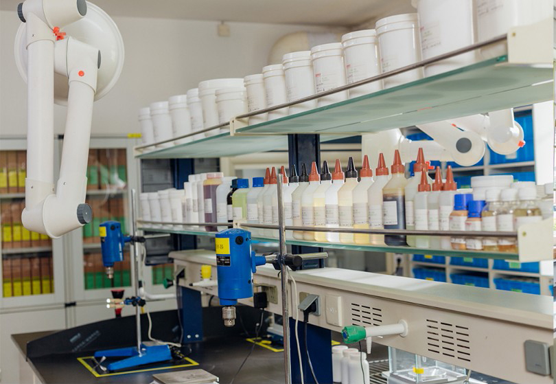 Кайсынысы жакшы, PUR ысык эритме же EVA ысык эритме желимби?